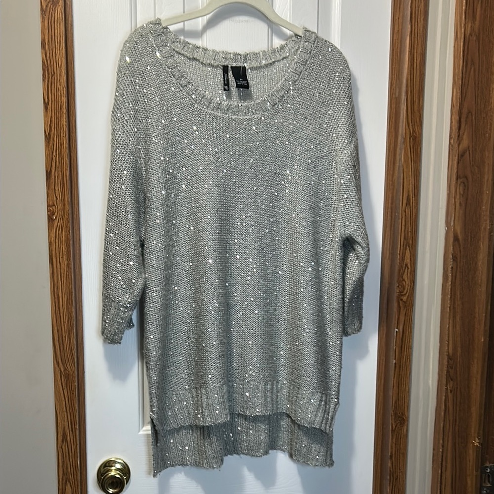 New Directions Gray Sequined Crew Neck Sweater with Tunic Length NWOT
